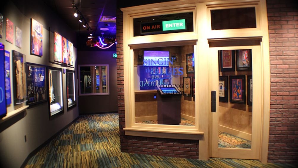 Area inside the Gateway to the Blues Museum