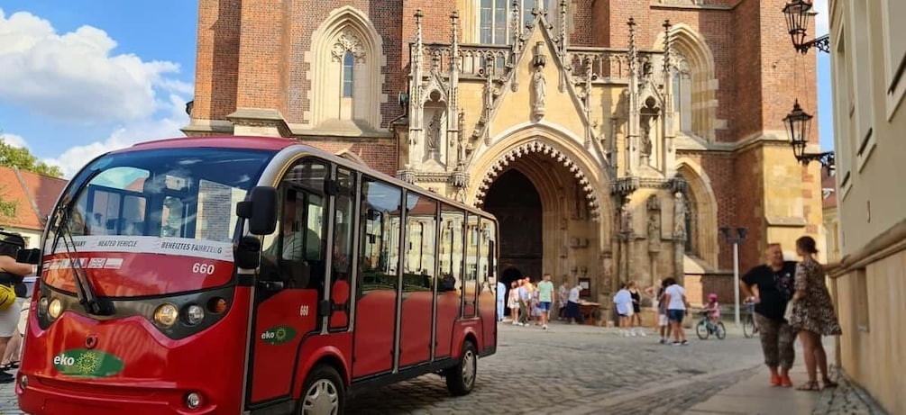 Wroclaw: 2-Hour Private Electric Bus Tour with Guide or Tape