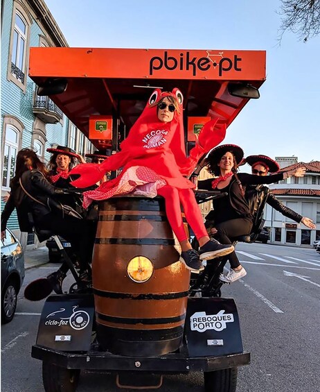Picture 6 for Activity Porto: 1-Hour Fun Beer Bike Ride