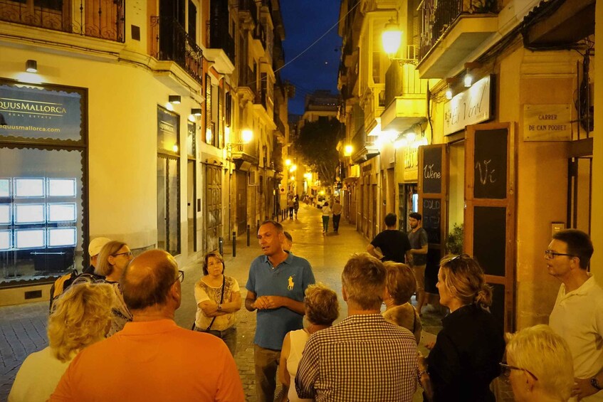 Picture 4 for Activity Palma Old Town Sunset Tour and Food Tastings