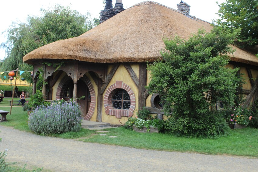 View outside of house in Hobbiton in New Zealand