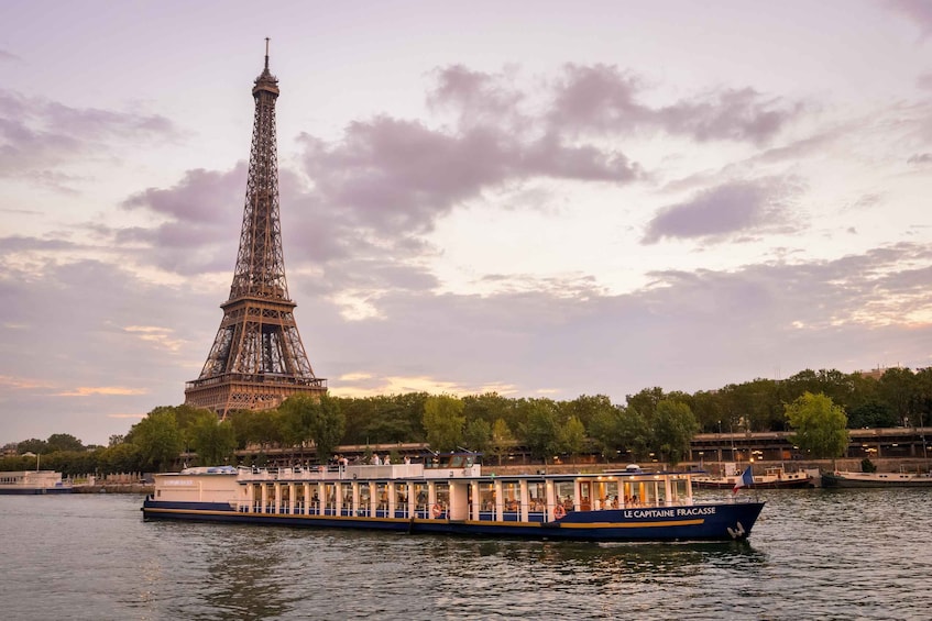 Picture 1 for Activity Paris: Seine River Cruise & Brunch with Panoramic View