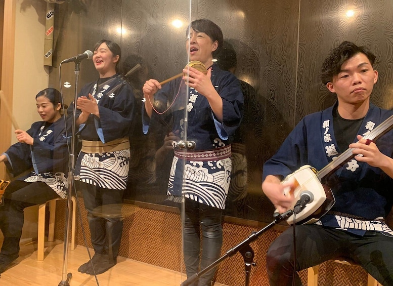 Picture 1 for Activity Tokyo: Traditional Asakusa Music Show with Dinner