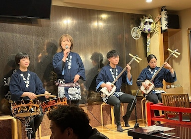 Tokio: Asakusa: Perinteinen Asakusa-musiikkinäytös illallisella