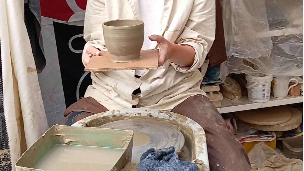 Picture 5 for Activity Vietri sul Mare: Ceramics workshop with the pottery lathe