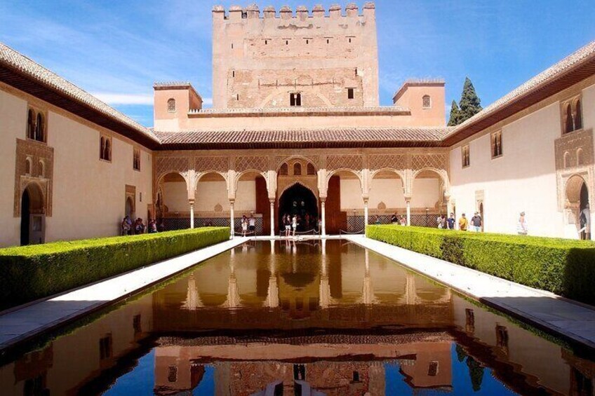 Guided Tour Alhambra, Generalife and Alcazaba