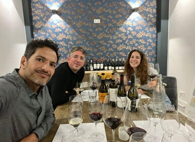 Bilbao: Rioja Wine and Cheese Tasting with a Sommelier