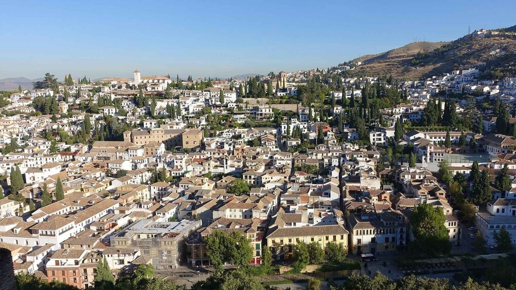 Picture 4 for Activity From Málaga: Granada and Alhambra Surroundings Day Trip