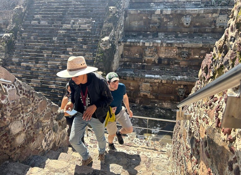 Picture 1 for Activity Teotihuacan Pyramids complete without shops or restaurants