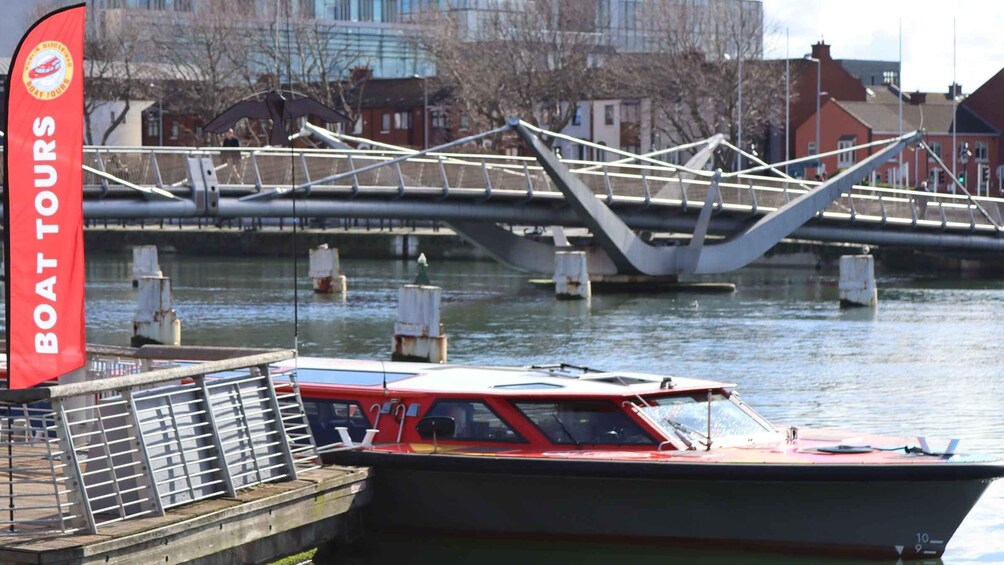 Picture 5 for Activity Dublin: River Liffey Sightseeing Cruise