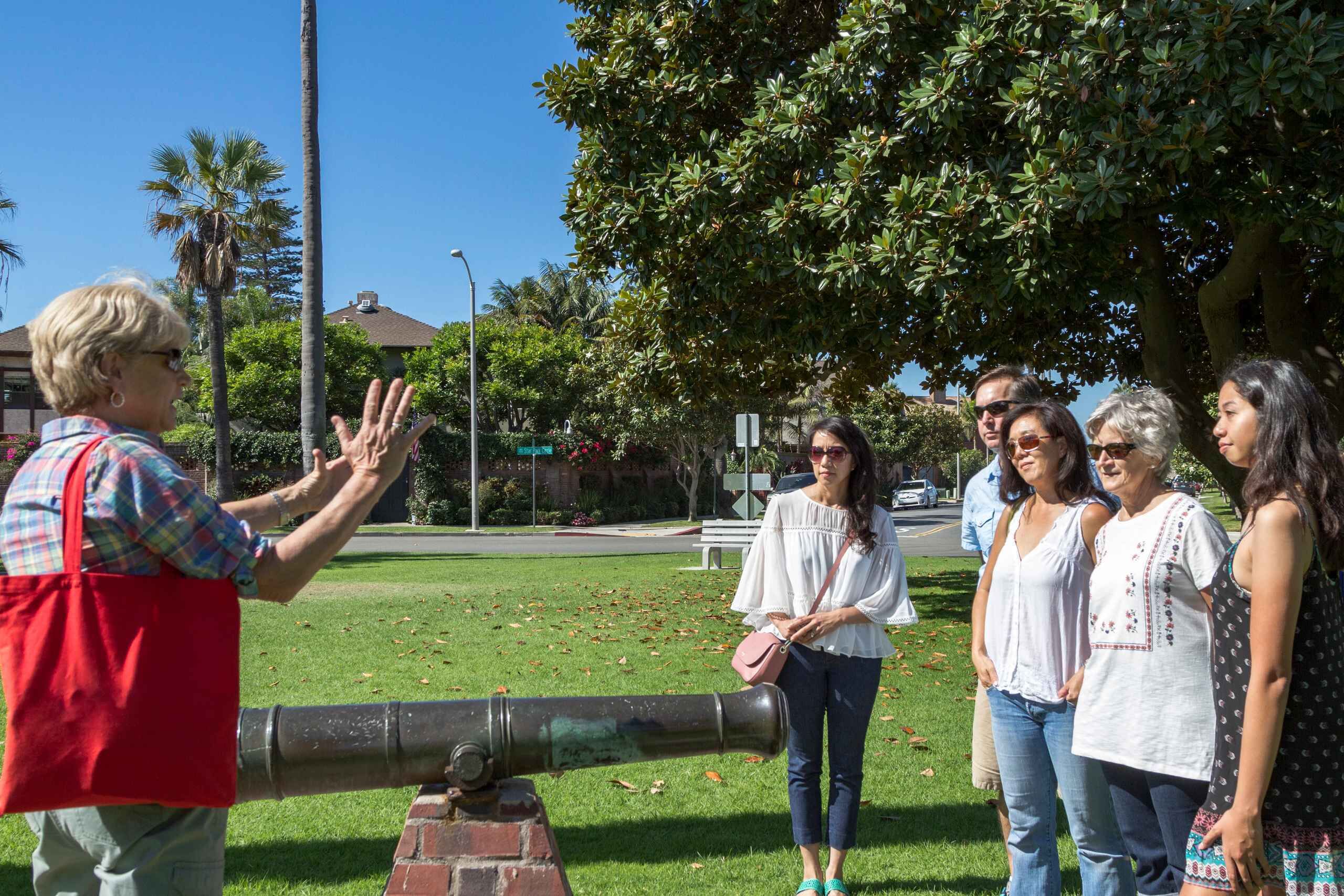 Picture 6 for Activity San Diego: Coronado Highlights Small Group Walking Tour