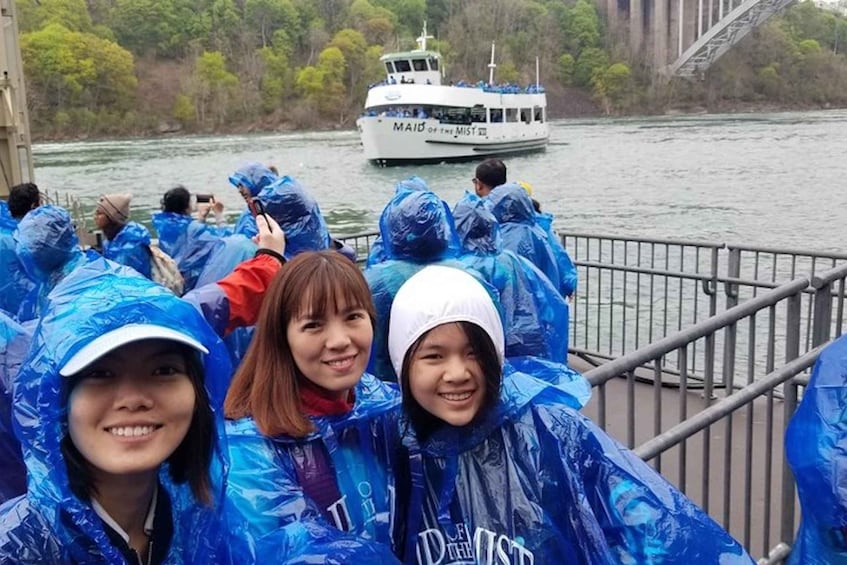 Picture 1 for Activity Niagara, USA: Maid of the Mist and Adventure Walking Tour
