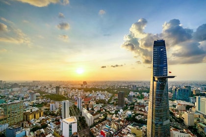 Bitexco Financial Tower: Saigon Sky Deck - Fast Track Ticket