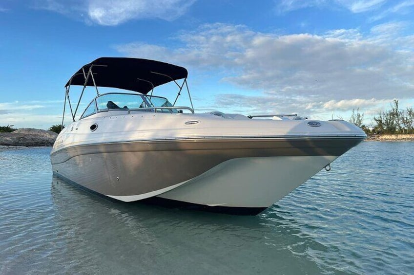  Private Half Day Charter Tour in Turks and Caicos 