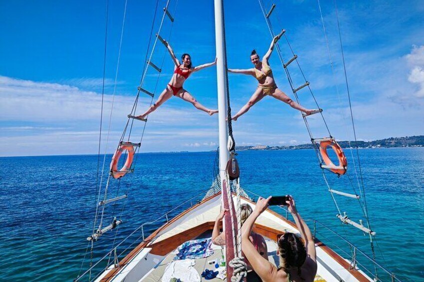 Dreamy Sails Daily Cruises at Argostoli Kefalonia Island