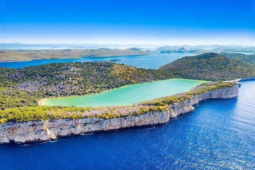 The magnificent salty lake called “Mir”