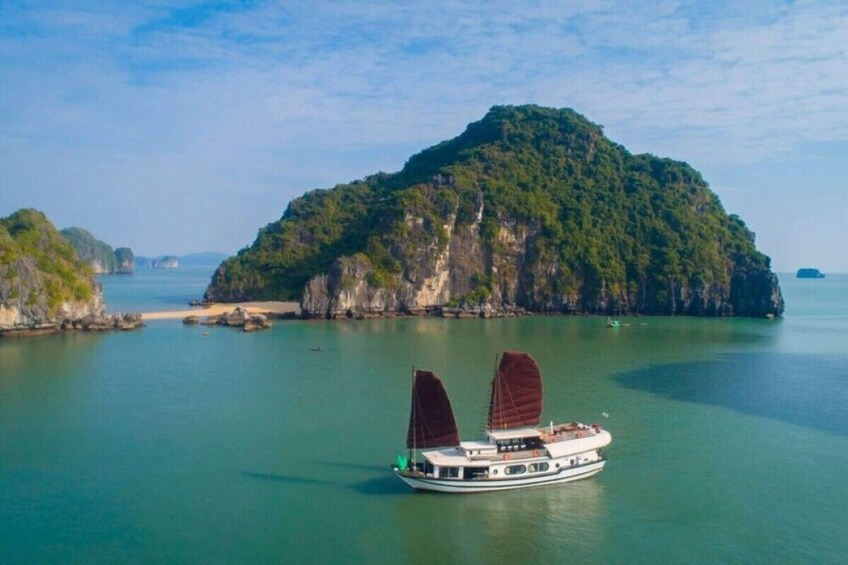 Shore Excursion Halong Bay Day Tour Boat Cruise Cave Islets Kayak