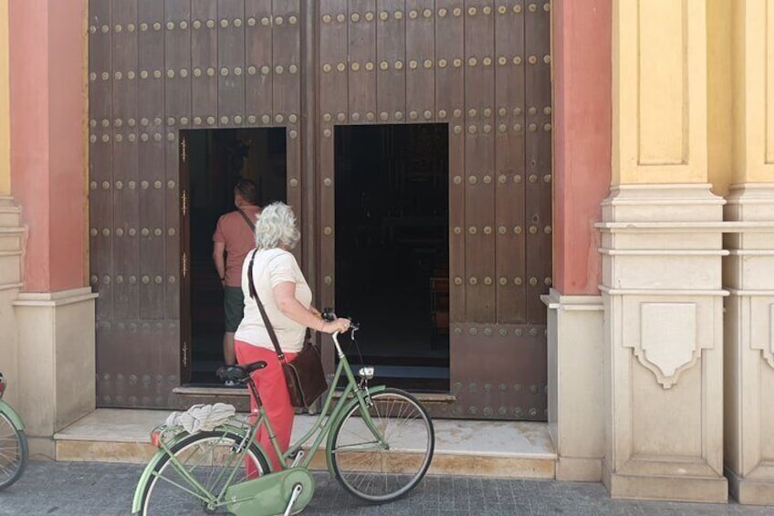 Malaga Bike Tour - Wine & Tapas