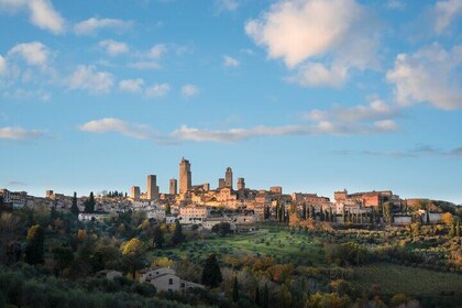 Routes of Tuscan Taste Tour in San Gimignano Monteriggioni