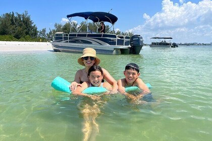 Half Day Eco and Dolphin Boat Tour in Siesta Key