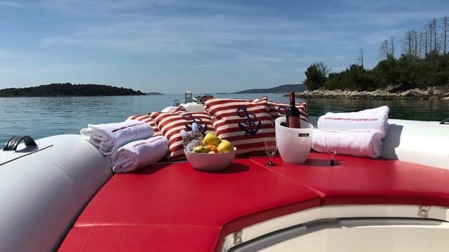 Private day tour to Golden horn, Brač and island Hvar