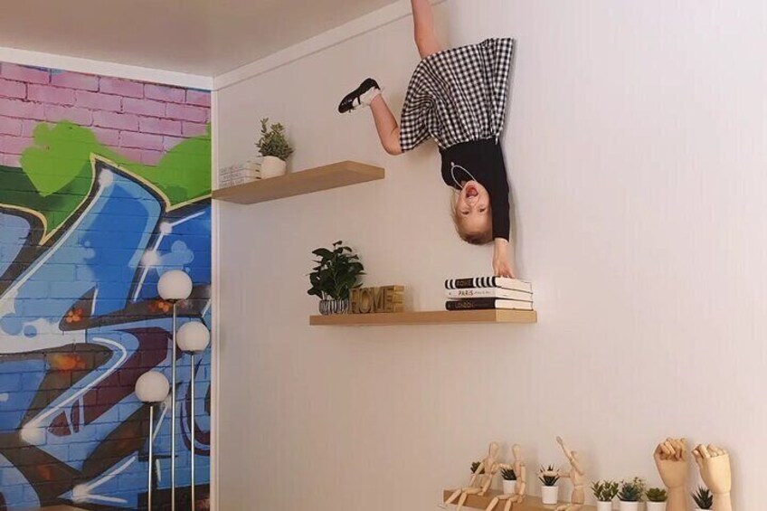 Upside Down House Photo Experience in Australia