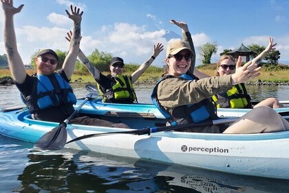 Early Morning Kayaking With view of Mt Fuji at Kawaguchiko