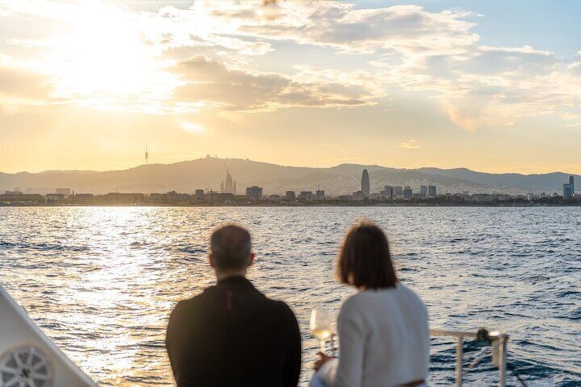 Barcelona Sunset Sailing with Wine and Tapas