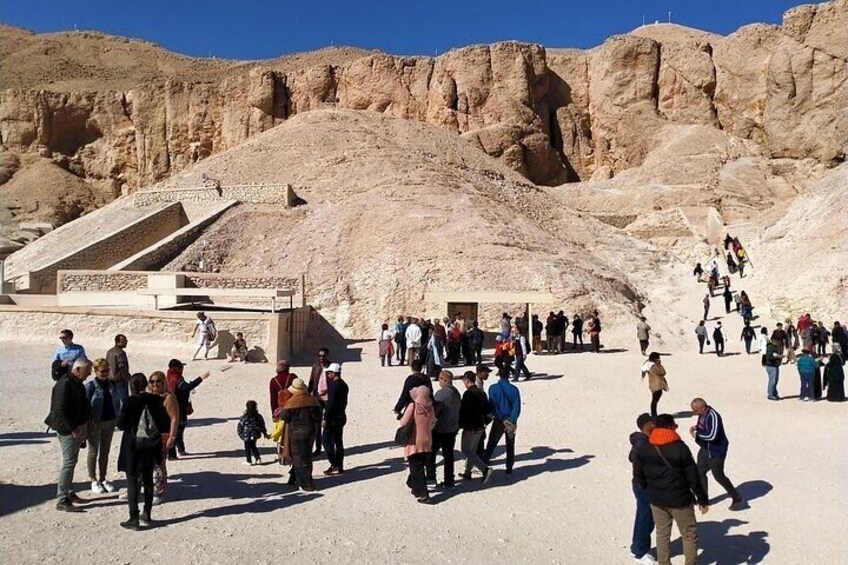 Half day tour Luxor West Bank Valley of Kings,Hatshepsut&Memnon 