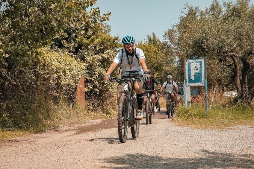 eBike Tour of the Dying City of Civita di Bagnoregio