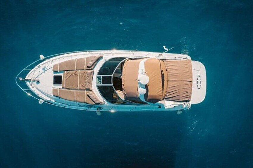 32 ft. Private Yacht for 3 Hours (8 guests max)