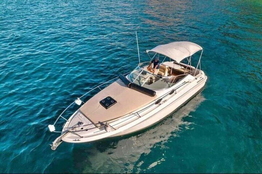 32 ft. Private Yacht for 3 Hours (8 guests max)