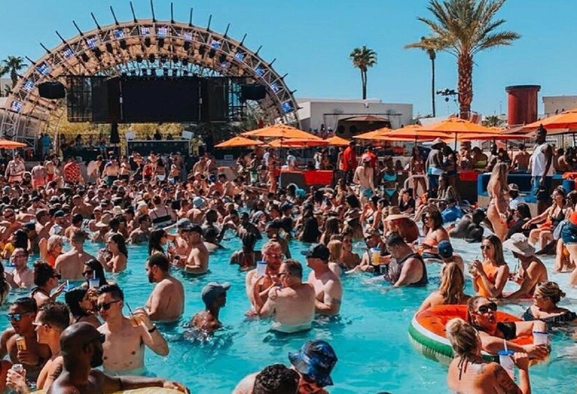 Las Vegas Strip: 3-Stop Pool Party Crawl with Party Bus