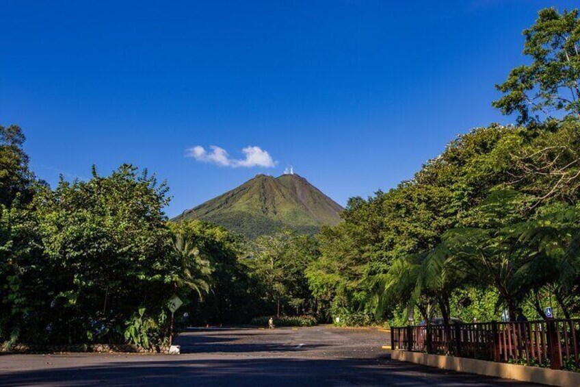 Ecotermales Hot Springs and Arenal Volcano landscape