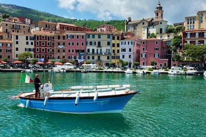 Mini cruise Private Tour of five lands & Porto venere 8 hours