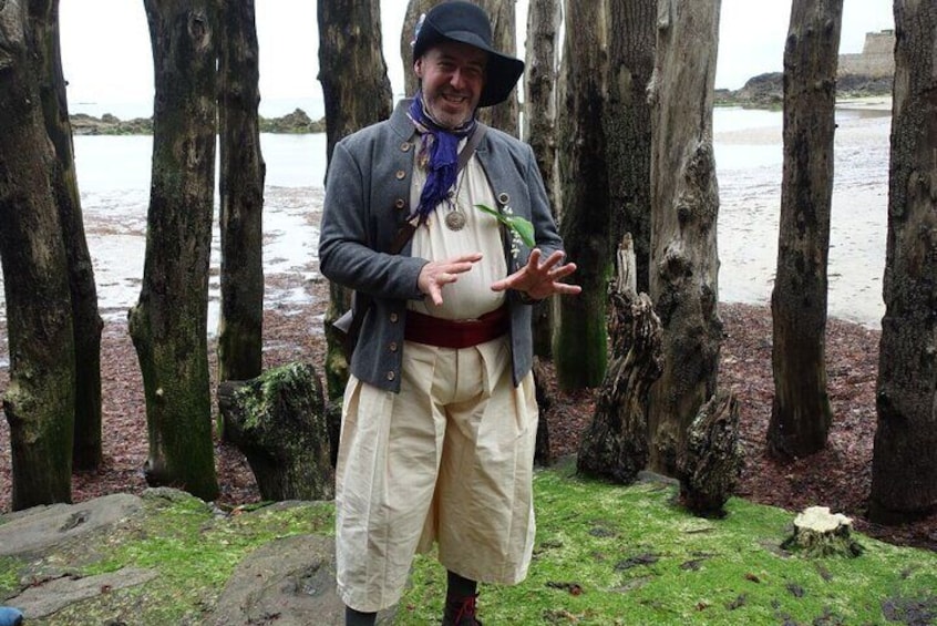 Guided tour of Saint Malo at the time of the last corsairs