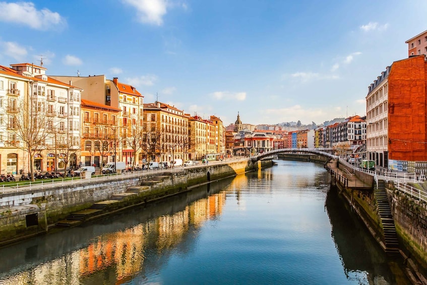 Picture 1 for Activity Bilbao: 1- or 2-Hour Sightseeing Boat Tour