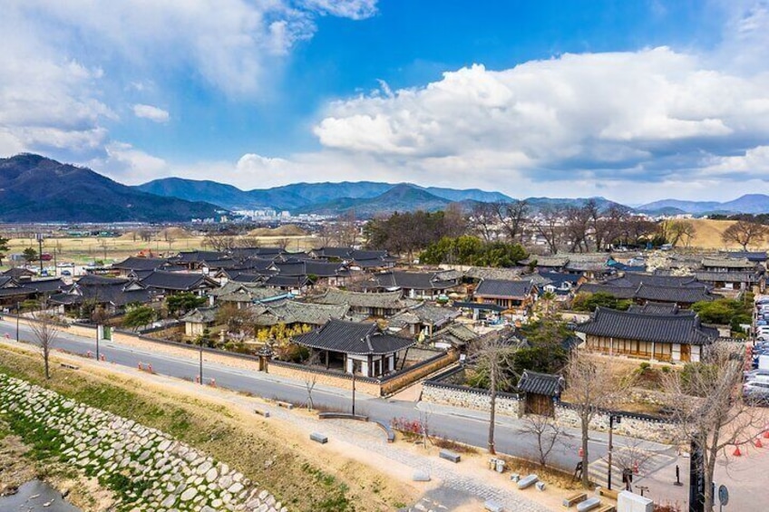 Gyeongju Day and Night One Day Guided Tour from Busan