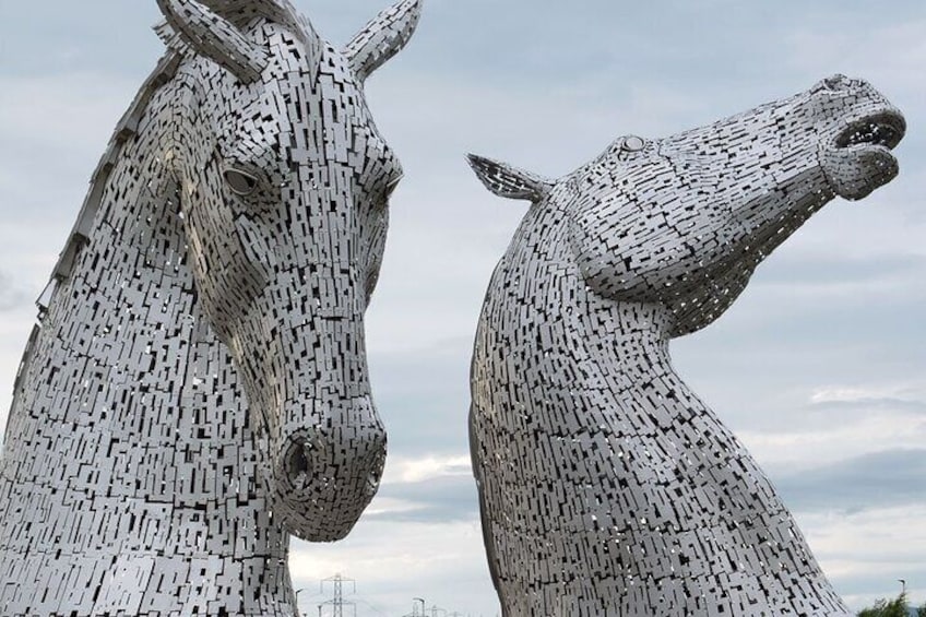 Edinburgh to Glencoe & the Kelpies on a Lochs & Castles Tour