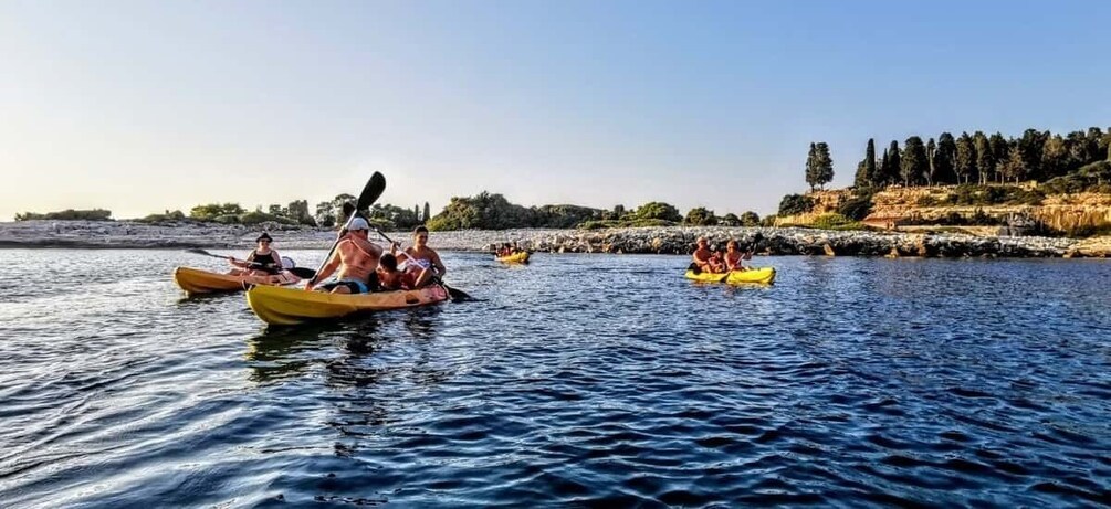 Pula: Saint Jerolim Kayak and Snorkel Tour