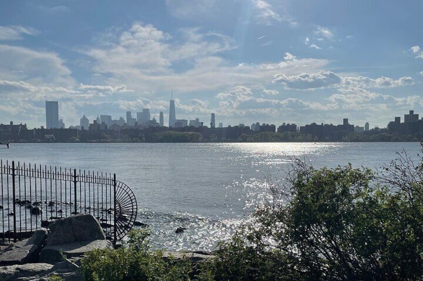 We can also make a quick stop by a gorgeous park for skyline views
