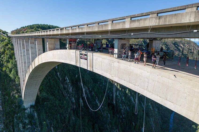  Bloukrans Skywalk Tour and HangOut Zone