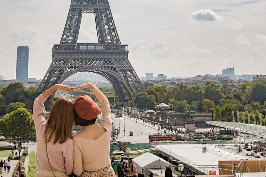 Eiffel Tower Elevator Tour with Top Floor access