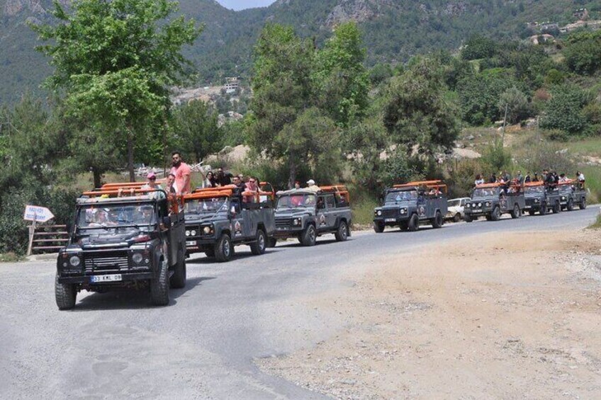 Alanya Jeep Safari Tour with Lunch at Dim River