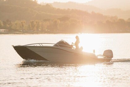 Excursions en bateau privé depuis Sorrente, Capri ou Positano