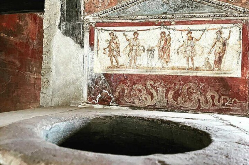 Pompeii Unveiled: 3-Hour Private Tour In-Depth Discovery