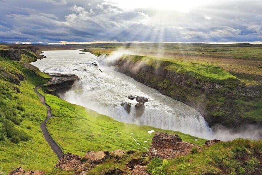 6 Days Iceland Stopover Package