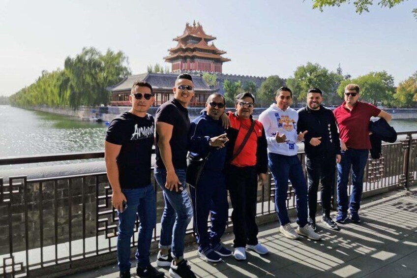 Explore Beijing with Personalized Photography and Tour Guide