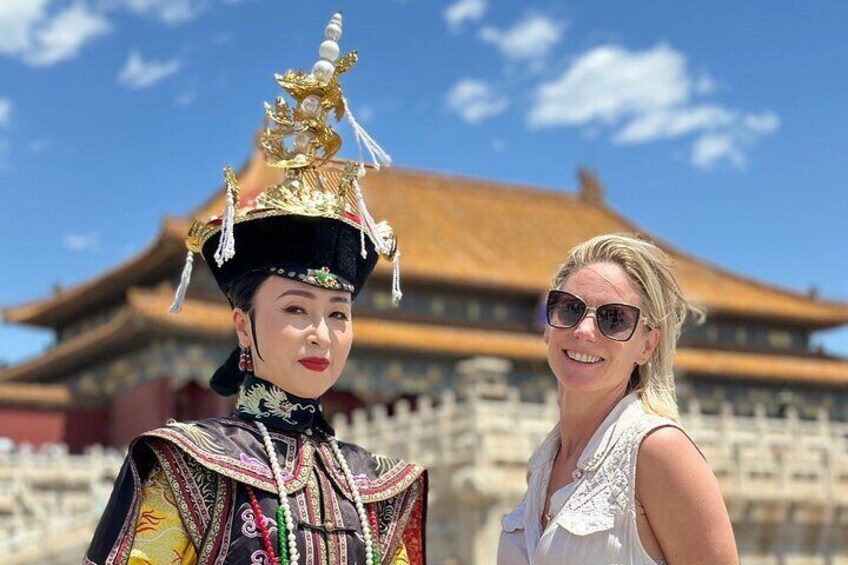 Explore Beijing with Personalized Photography and Tour Guide