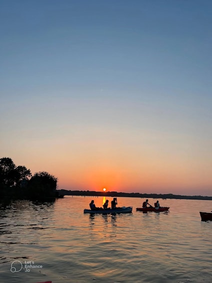 Picture 11 for Activity Circeo National Park:Guided kayak tour on the Lake Sabaudia